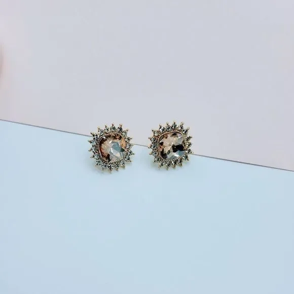 7/$35 Beige Crystal Large Stud Earrings - Picture 6 of 10
